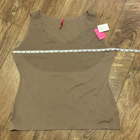 NWT Spanx Tank Top Size 3X - Picture 1 of 4